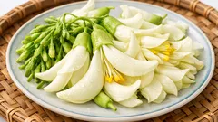 ดอกแคมีประโยชน์อะไรบ้าง รู้จักผักพื้นบ้านพลังงานต่ำที่อร่อยในหน้าฝน